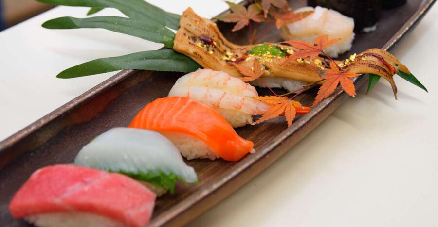 Kyoto: Cooking class, learning how to make authentic sushi - Happi Coat Photo Moment and the Japanese Spirits Element