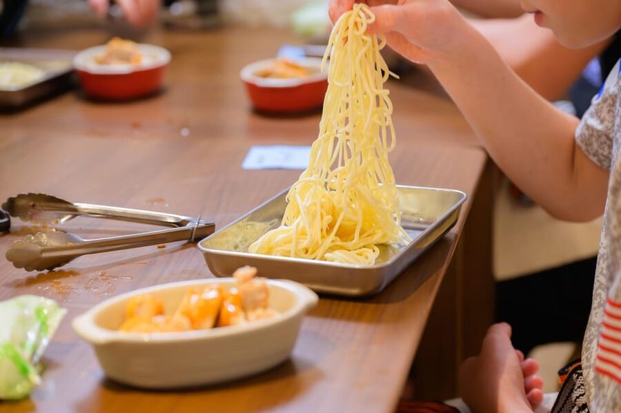 Kyoto: Ramen Cooking Class at a Ramen Factory with Souvenir - The 90-minute flow: apron on, video watched, and noodles made by hand