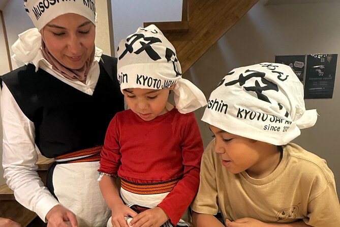 Kyoto Ramen Spoon Painting & Michelin Cooking Class - Small-group format (max 12): better pace, more hands-on time