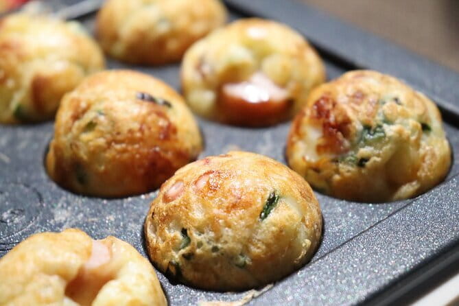 Kyoto Sushi & Takoyaki Cooking Class near Gion and Kiyomizu-dera! - Eating What You Make: Sake Pairing and a Matcha Dessert Finish