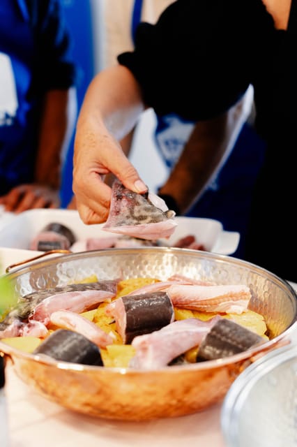 Lagos: Market Tour and Cataplana Cooking Class - Starting in the Municipal Market of Lagos (and why that matters)