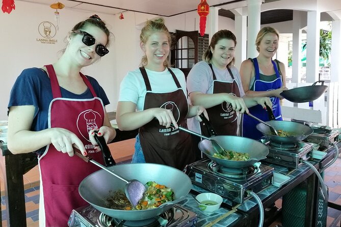 Lanna Smile Thai Cooking Class in Chiang Mai with Market tour - Key things to know before you go