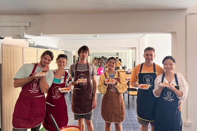Lanna Smile Thai Cooking Class in Chiang Mai with Market tour - Price and value: $35.86 for a full meal lesson, not just a demo