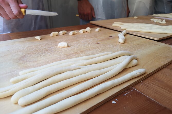 Lecce: Cooking Class Orecchiette & Vino - Timing and Group Size: Why This Runs Smoothly