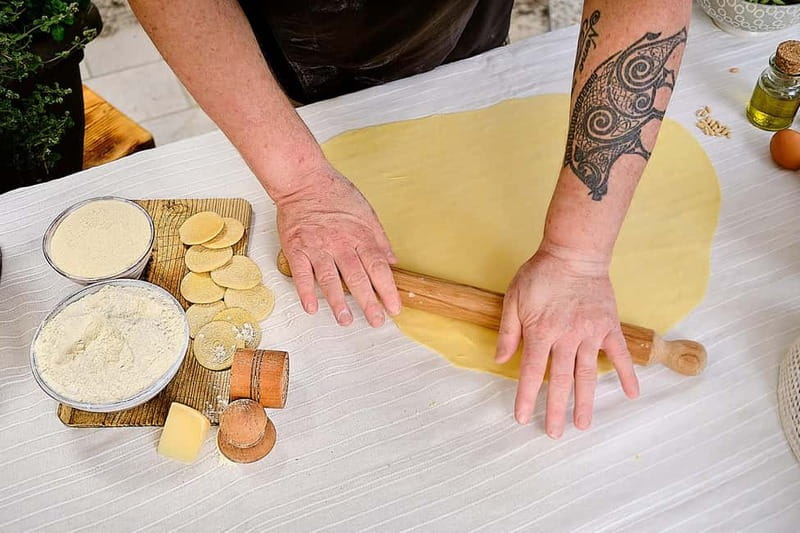 Levanto, Cinque terre: Fresh Pasta and Pesto cooking class - From Levanto Station to a Home Kitchen in the Hills