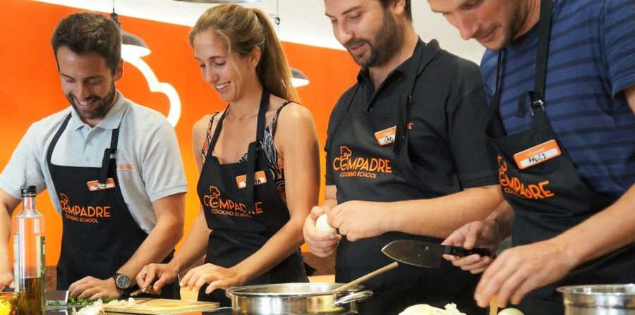Lisbon: Portuguese Cooking Class for Beginners - The Meal Side: Wine, Tea, Coffee, and a Real Lunch Moment