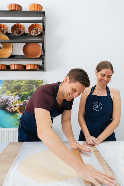 Ljubljana: Traditional Slovenian štrukelj Cooking Class - Getting Local Tips While You Cook (Not Just While You Eat)