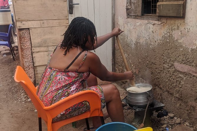 Local Ghanaian Cooking Class in Accra to help support wellness community center - Lunch you make: what’s actually on the table
