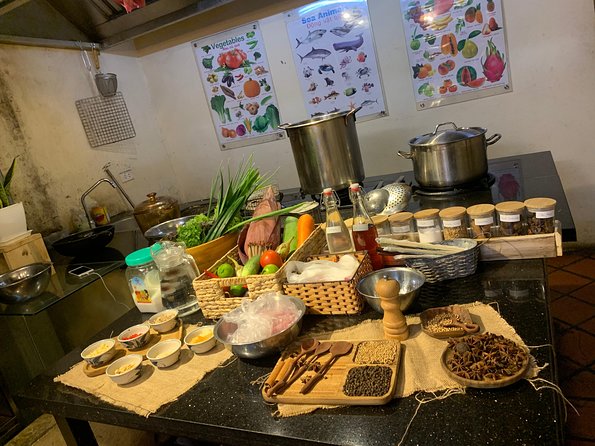 Local Market Tour and Private Cooking Class - Chef Rose’s kitchen: a professional cooking class in a real home