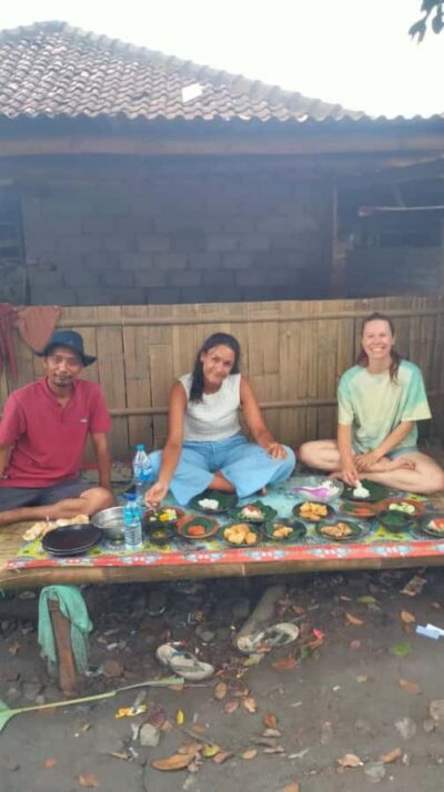 Lombok Traditional Pottery Experience and Village life - Meeting Dawa Pottery Studio in Dusun Adong (No Pickup)