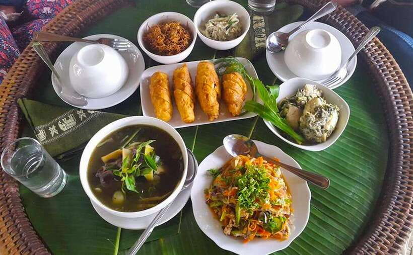 Luang Prabang: Evening Cooking Class & Local Baci Ceremony - Traditional Music and the Hmong Performance