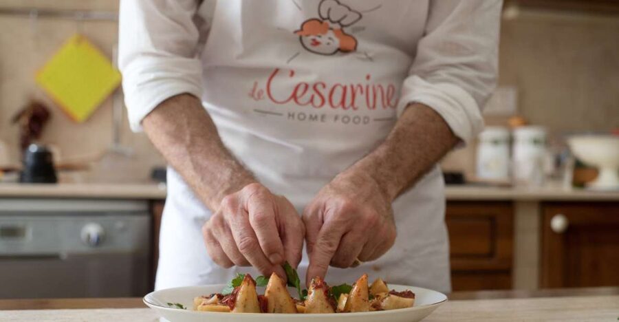 Lucca: Market and Cooking Class at a Local's Home - First Contact: Finding Your Host and Settling In