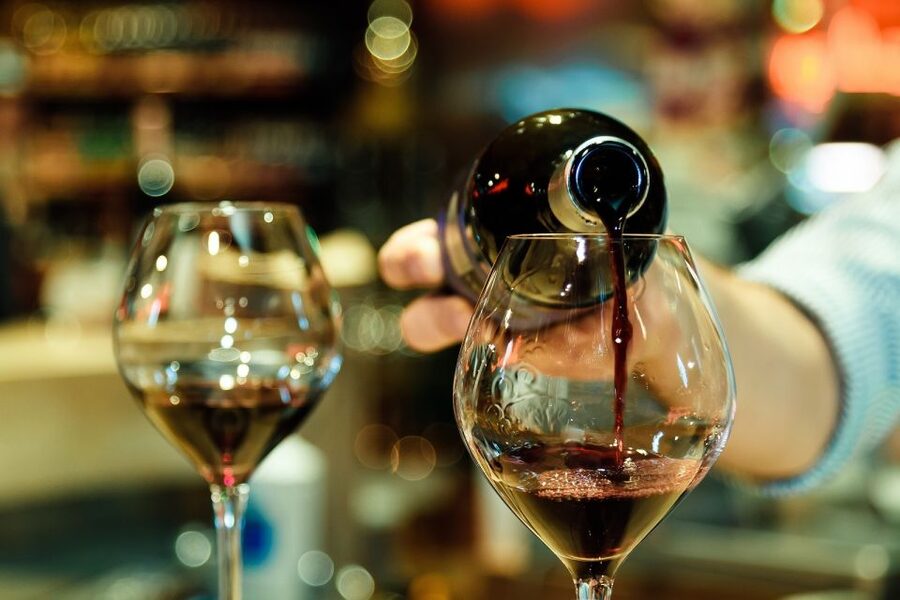 Lucca: Pasta Cooking Class with a Local Chef - Wine tasting and limoncello: the Tuscany finish that keeps the mood light
