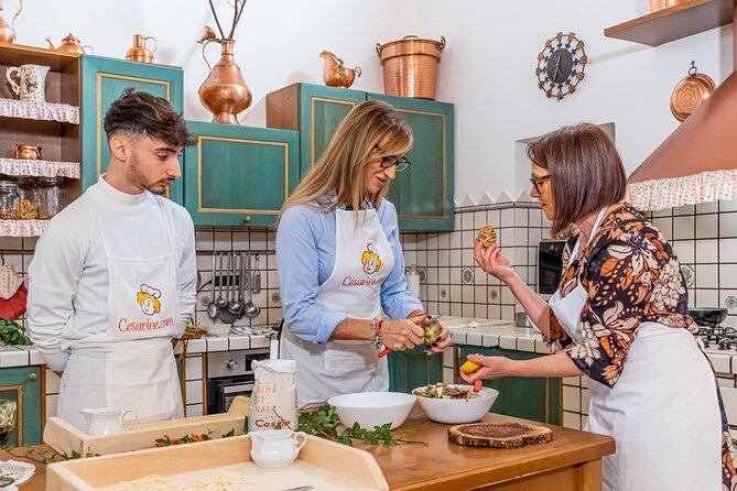 Lucca Walking Tour & Traditional Cooking Class with Wine - Historic Streets and Market Time: The Walk You’ll Actually Use Later