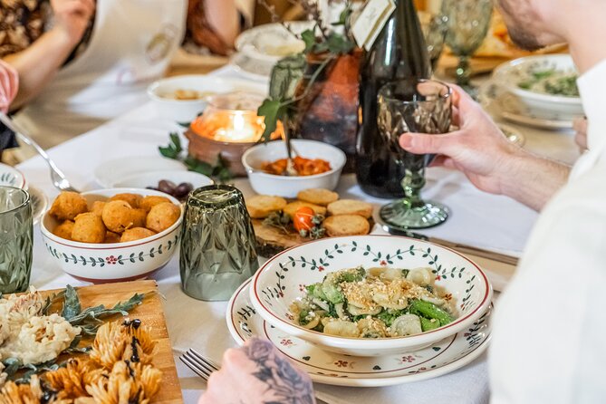 Lucca Walking Tour & Traditional Cooking Class with Wine - Price and Logistics: Is $118.82 a Fair Value?