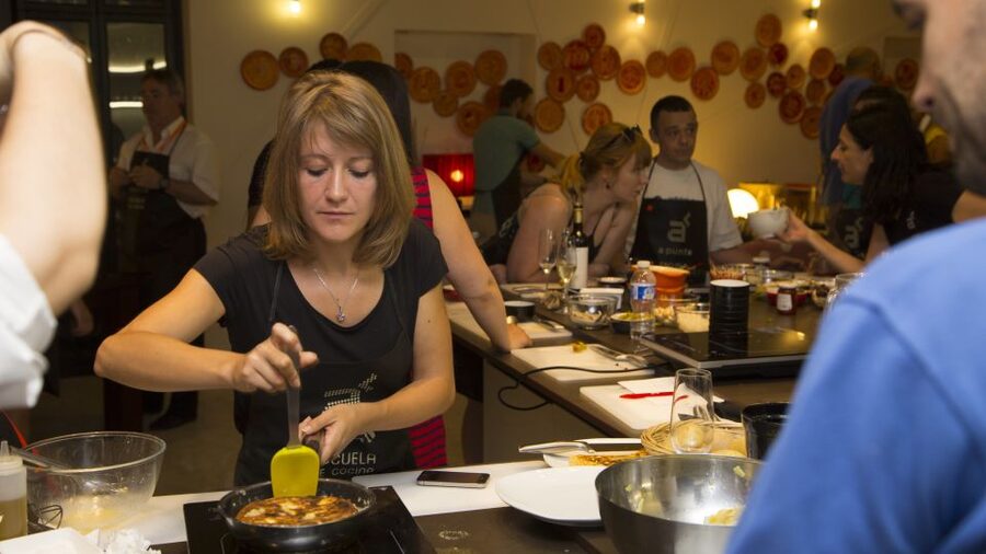 Madrid: 10 Tapas 2.5-Hour Cooking Class - Value check: $80 for 2.5 hours with 10 tapas, sangría, recipes, and an apron