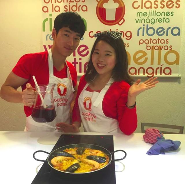 Madrid: Half-Day Spanish Cooking Class - The evening tapas class: build a Spanish table, plate by plate