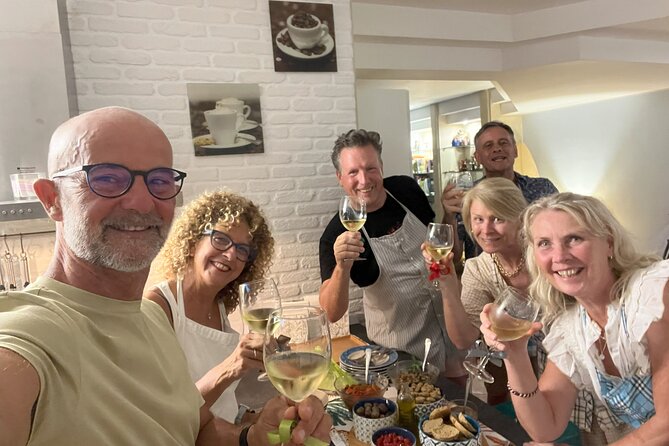 Make pasta, drink wine. Cooking class with transported included! - The pasta work: orecchiette, then macaroni wire with Caturu