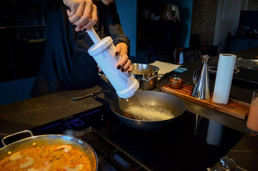Malaga: Authentic Paella Cooking Class with Sangría - Who this class is for (and who should reconsider)