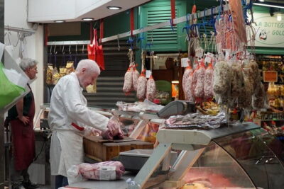 Market Food Tour in Florence + 4 courses lunch Cooking Class - 9:45 AM start at San Lorenzo: the Mercato Centrale tasting walk