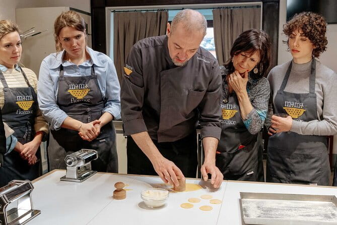 Market Food Tour in Florence + 4 courses lunch Cooking Class - Lunch, wine, and the little details that make it pleasant