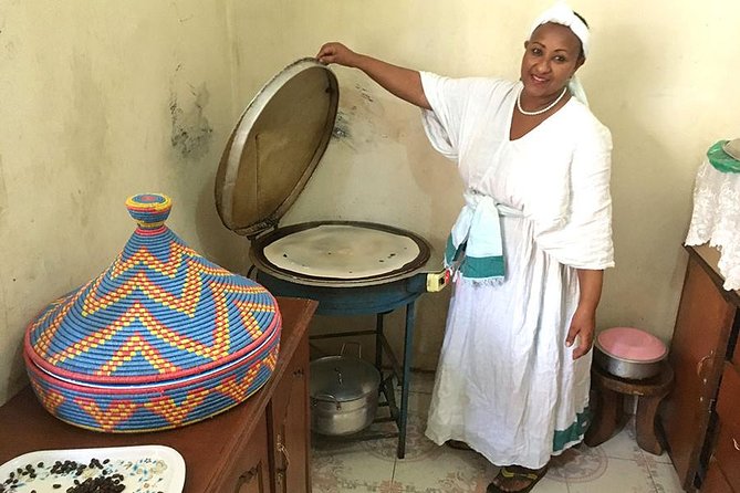 Market Tour and Cooking Class with a Coffee Ceremony at a Home in Addis Ababa - The coffee ceremony: roasting to the final pour