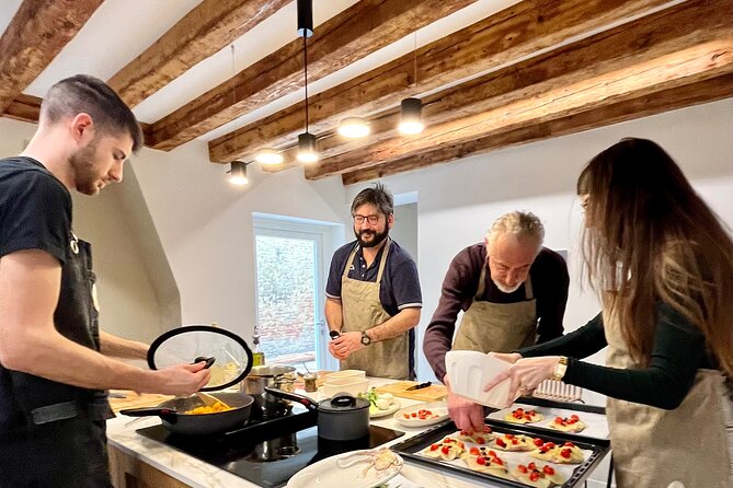 Market Tour and Cooking Class with a Local Venetian Chef - Drinks, cheese, and what’s really included for the meal