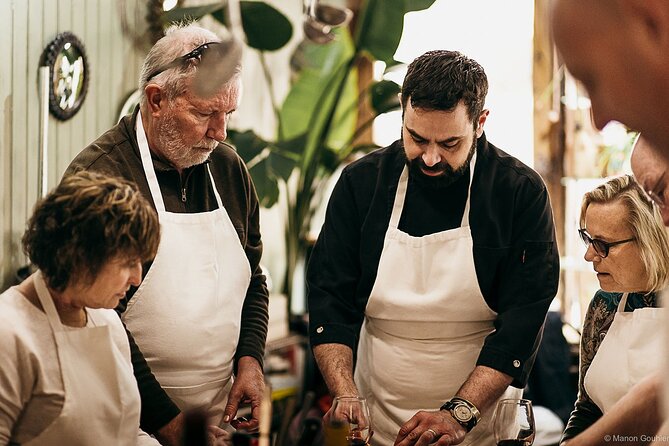 Market Tour, Cooking Class & Lunch with Chef in Lyon Studio - Saint Antoine Market in Vieux Lyon: Why This Start Matters