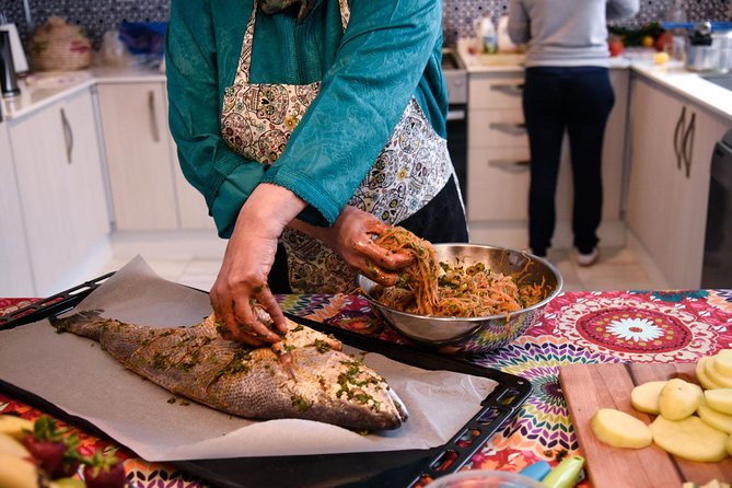 Market Tour & Moroccan Cooking Class in Casablanca with Transfers - A market run that feels like Casablanca, not a set