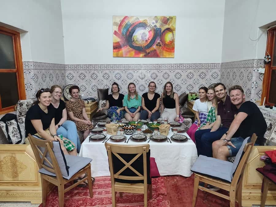 Marrakech: Cooking class in Marrakech by Chef Ayoub - Lunch or dinner: sit down, taste what you made, then finish with fruit dessert