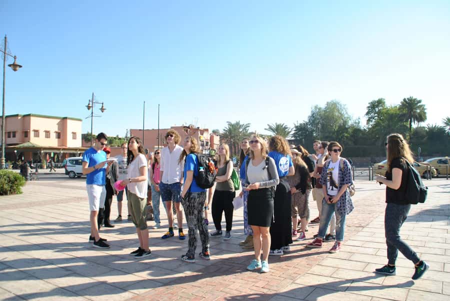 Marrakech: Cooking class in Marrakech by Chef Ayoub - Practical logistics: pickup, group time, and what to bring