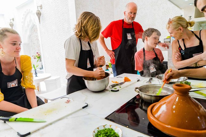Marrakech cooking class - Hands-on couscous step-by-step: the skill you keep