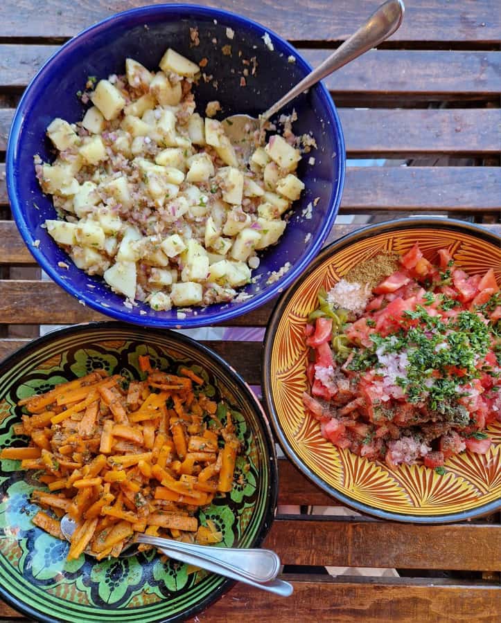 Marrakech: Moroccan Cooking Class for vegetarians and vegan - Logistics that matter: timing, language, and finding the door