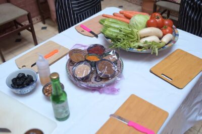 Marrakech: Moroccan Cooking Class for vegetarians and vegan - First lesson: Moroccan spices you can actually recognize