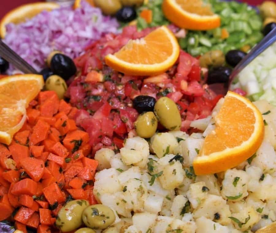 Marrakech: Moroccan Cooking Class with Amazing Local Chef! - Your First Hour: Mint Tea, Pastries, and Getting Oriented