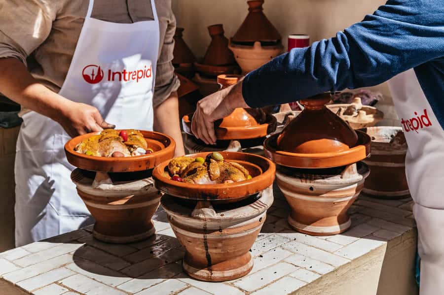 Marrakech: Tajine Cooking Class in a Traditional Riad - The souks: spice education plus a bit of Arabic food vocabulary