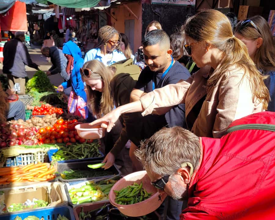 Marrakesh: Moroccan Dishes Cooking Class with a Local Chef - Tagine cooking with Chef Hassan: more than one dish