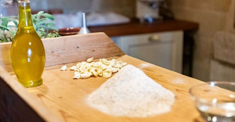 Matera: Pasta Cooking Class Old Farmer Style in Sassi Cellar - What you’ll actually cook: Bruschetta and Strascinate al tegamino