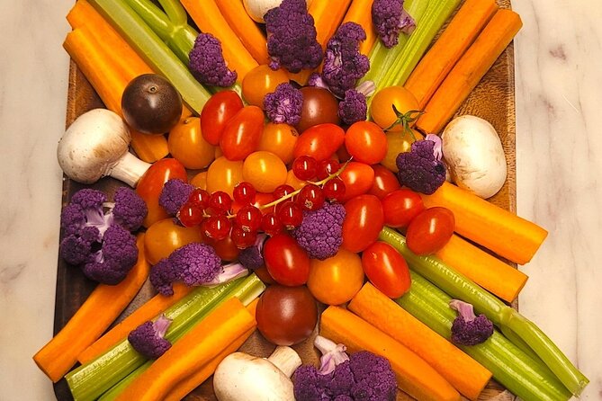 Mediterranean Cooking Class in the heart of Aix-en-Provence - What you’ll cook in each season: Niçoise, tartiflette, ratatouille, and more