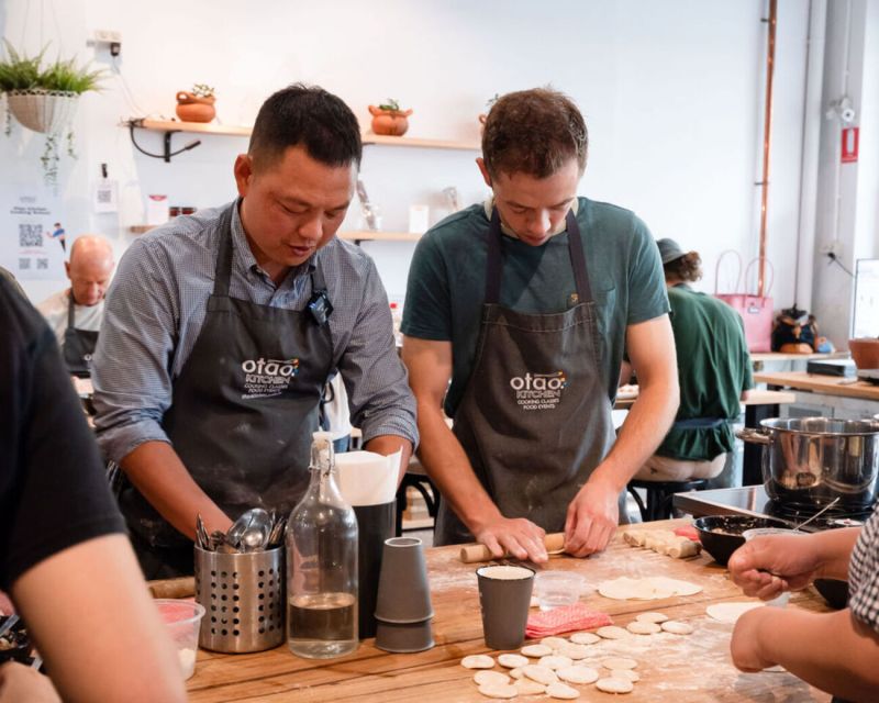Melbourne: Chinese Dumpling Cooking Class with a Drink - The Dumpling Skills Chef Phillip Teaches