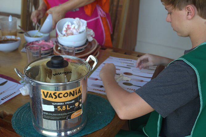 Mexican Cooking Class in Zihuatanejo de Azueta - What you’ll cook: chiles rellenos, tamales, enchiladas, and more