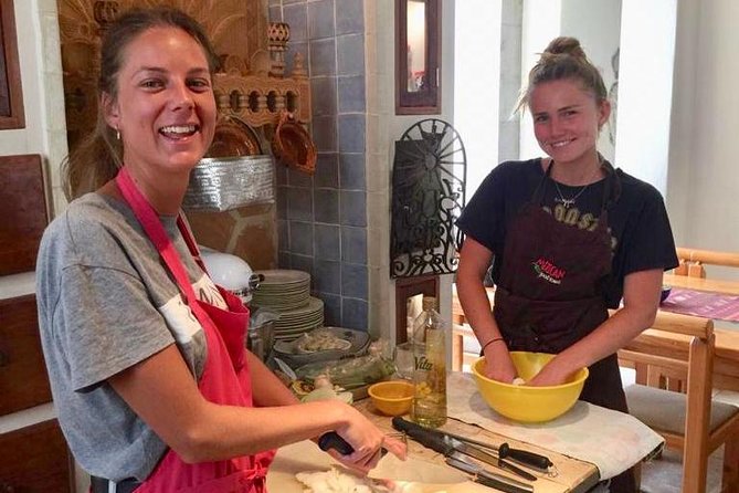 Mexican Cooking Class with Food Market Visit in Mexico City - Mezcal With Your Meal: What’s Included and What to Double-Check