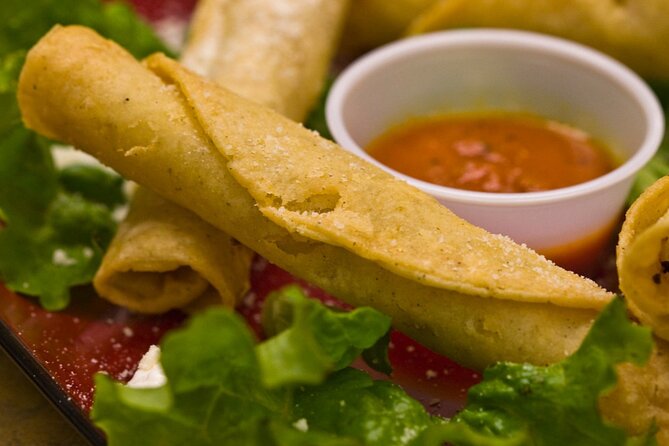 Mexican Fiesta Cooking Class (Roma Norte) - Margaritas and Mezcalitas: The Difference You’ll Taste