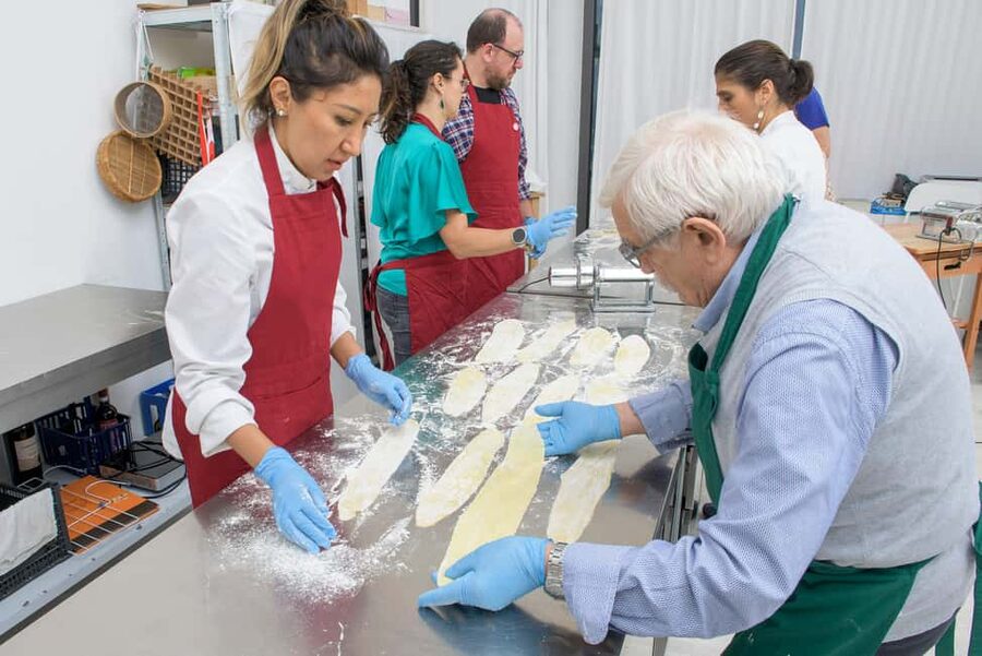 Milan: Italian Cooking Class with Food and Wine - Chef and the City: Easy to Find, Street-Level and Simple