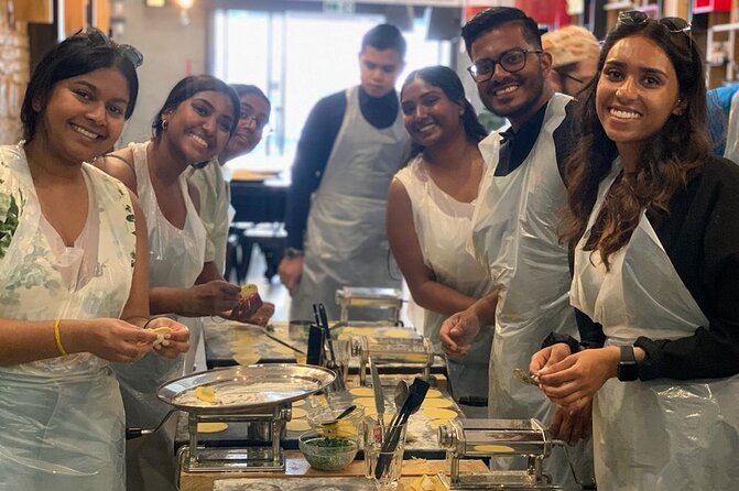 Milan: Pasta and Tiramisu Small Group Cooking Class with Wine - Group size and instructors: why small teams make the difference