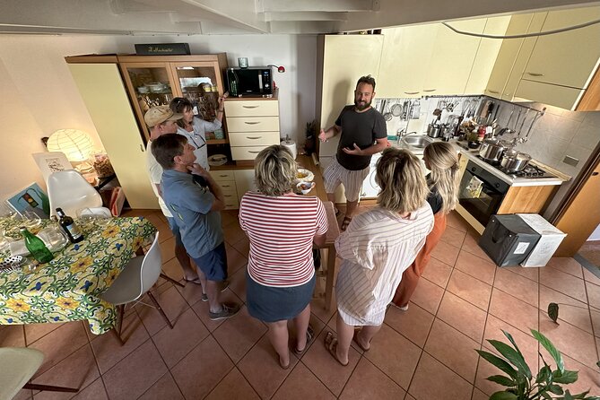 Milan: Pasta, Tiramisu, Cooking Class! Learning Premium Products! - Entering the Milan Kitchen: What This 3.5-Hour Class Actually Delivers