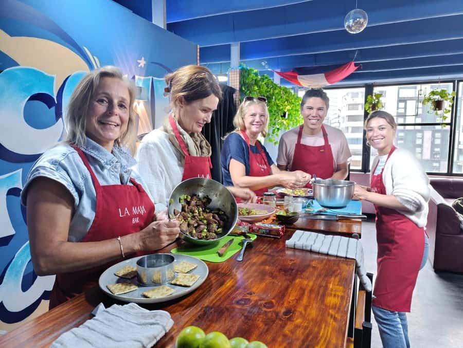 Miraflores: Amazing Peruvian Cooking Class Ceviche Seafood and Pisco Sour - Tuna Tartar: Learning a Peruvian-Style Seafood Texture