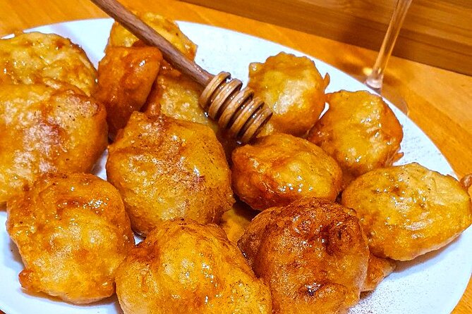 Miss Anna Santorini Cooking Class - Who should book this Santorini cooking class