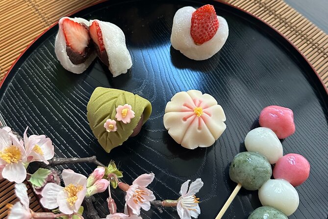 Mochi and Nerikiri Wagashi Combination Cooking Class - Logistics and considerations: transport, privacy, and cats