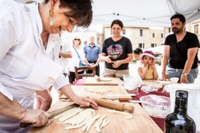 Montepulciano: Italian Cooking Class at a Tuscan Farm - Handmade pici: the pasta you’ll be proud to talk about
